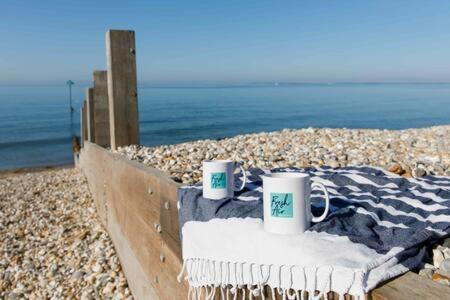 Charming Bolthole 400M To Beach Earnley Экстерьер фото